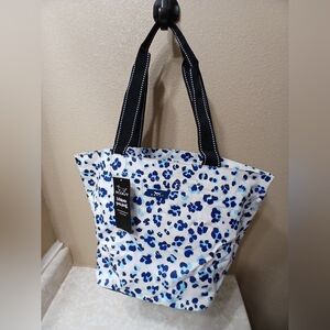 SCOUT Daytripper Kitty Cent Print Tote Bag